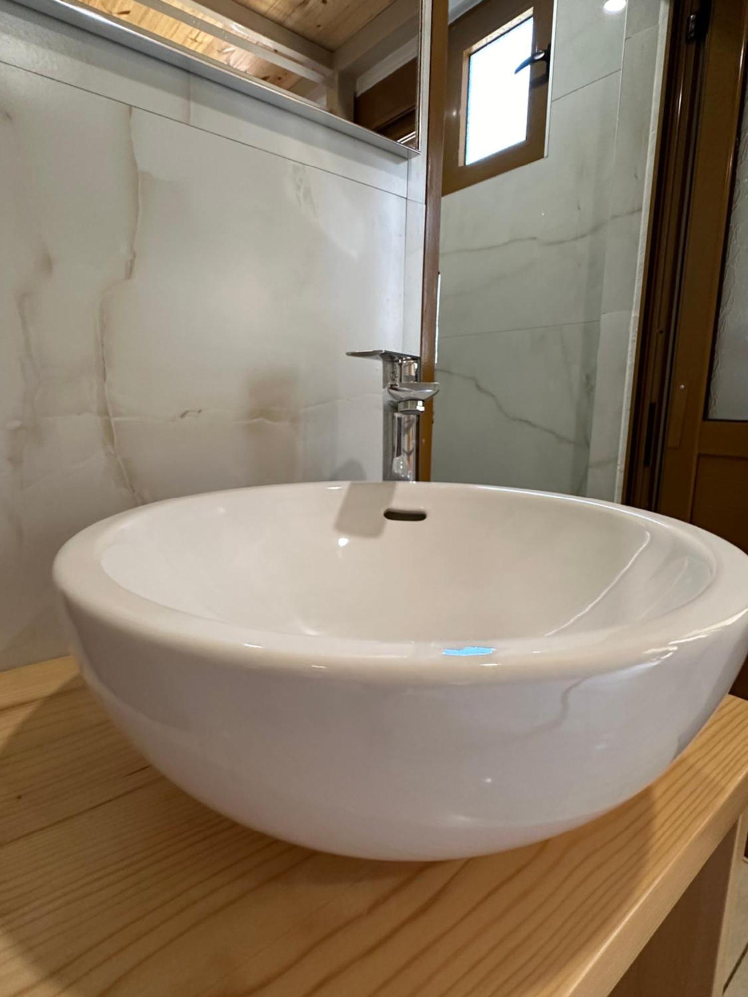 Bora Rooms Himare Exteriör bild